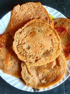 গুড়ের গোলা রুটি(gurer gola ruti recipe in bengali) রেসিপির প্রধান ছবি