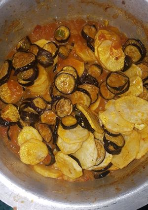 A picture of Eggplant and potato curry.