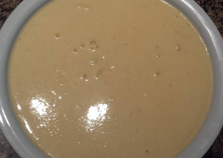 Cheddar cheese sauce