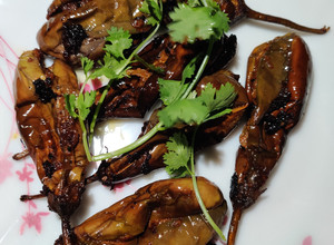 A picture of Stuffed Brinjal.