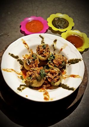 আলু বোম(Aloo Bomb recipe in Bengali) রেসিপির প্রধান ছবি