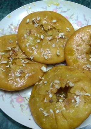 A picture of Rajasthani mawa kachori.