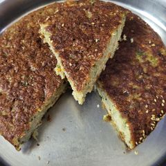 A picture of High Protein Nutritious Handvo.