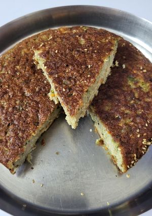 A picture of High Protein Nutritious Handvo.