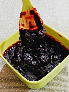 કાળી દ્રાક્ષ નો મુરબ્બો (Black Grapes Murabba Recipe In Gujarati) રેસીપી મુખ્ય ફોટો