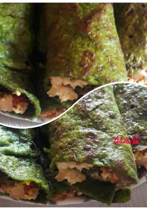 A picture of Palak Paneer Roll.