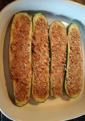 Una foto de Calabacines rellenos de carne