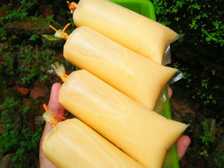 Resep Jeruk Vitamin C~Es Lilin Jeruk Susu yang Lezat Sekali