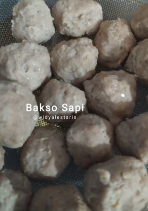 Foto resep Bakso sapi (resep anti gagal Icha Irawan)