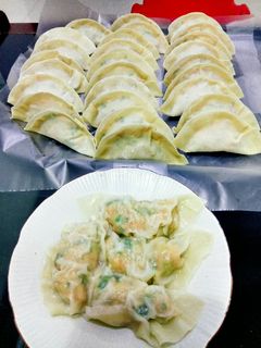 Foto resep Suikiaw isi(udang,kucai,kol,wortel)
