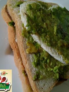 A picture of Avocado bread.