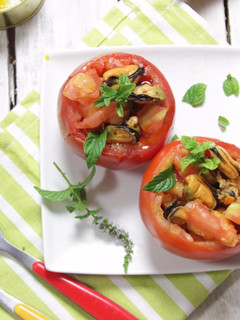 Foto principal de Tomates rellenos de mejillones en escabeche