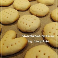 A picture of Easy Shortbread Cookies.