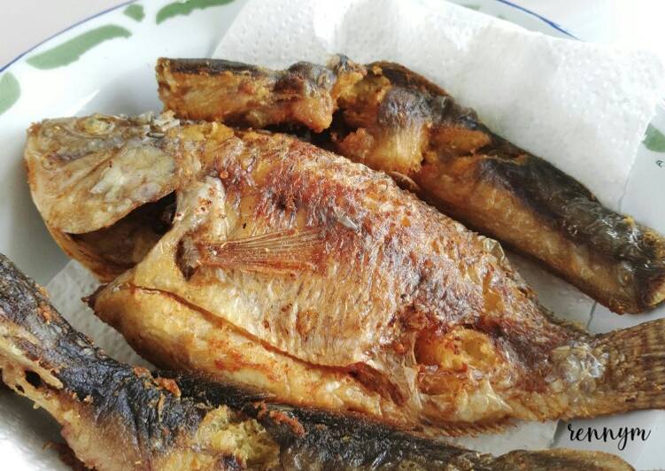 Resep Ikan Goreng Bumbu Ketumbar Enak dan Antiribet