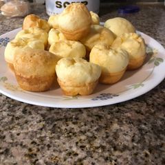 A picture of Easy Brazilian Cheese Bread.