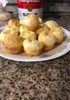 A picture of Easy Brazilian Cheese Bread.