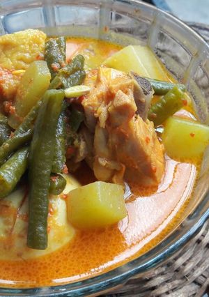 Foto resep Lodeh labu siam, kacang panjang, ayam, telur dan tahu