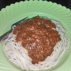 A picture of Spaghetti and Stew.