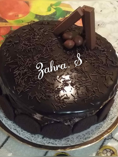 A picture of Oreo Fudge Brownie cake.