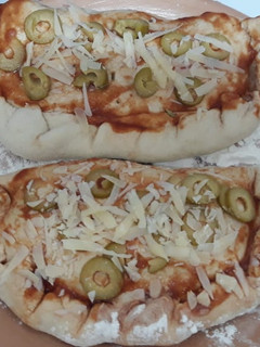 Una foto de Calzones o fredelite