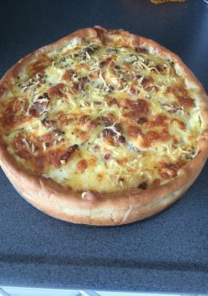 A picture of Authentic Quiche Lorraine.