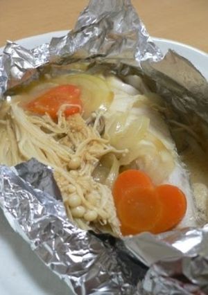 A picture of Cod Cooked in Foil.