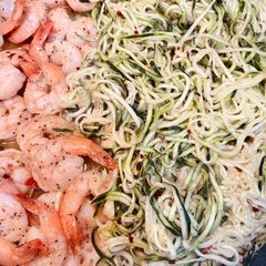 A picture of Butter Garlic Shrimp & Zoodles.
