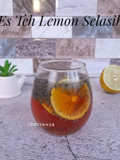 Foto resep Es Teh Lemon Selasih