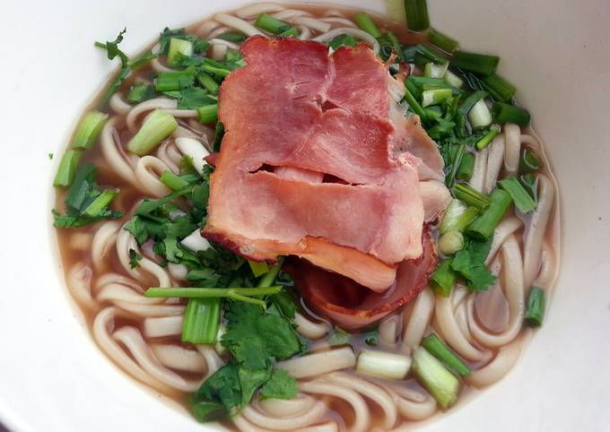 Resep: Pho In Lamb Soup yang Renyah!