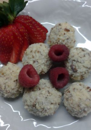 A picture of White Chocolate Yogurt Truffles.