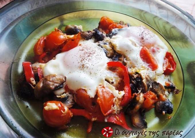 κύρια φωτογραφία συνταγής Τηγανητά αυγά light με φρέσκα λαχανικά