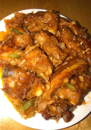 Hình của món Sườn xào chua ngọt.