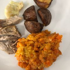 A picture of Mashed swede and carrots.