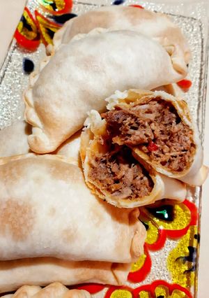 Una foto de Empanadas de pernil