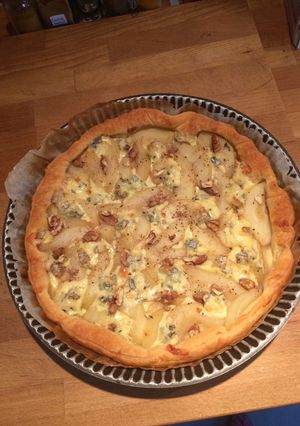 Une photo de Tarte poire et fourme d'Ambert