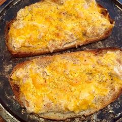 A picture of Riley's Tuna Melts.