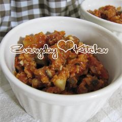 Macrobiotic Koya Dofu Faux Meat Sauce A picture of Macrobiotic Koya Dofu Faux Meat Sauce.