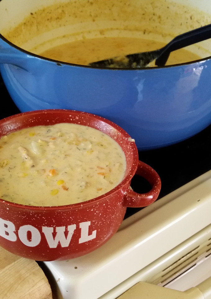 A picture of Kv salmon chowder.