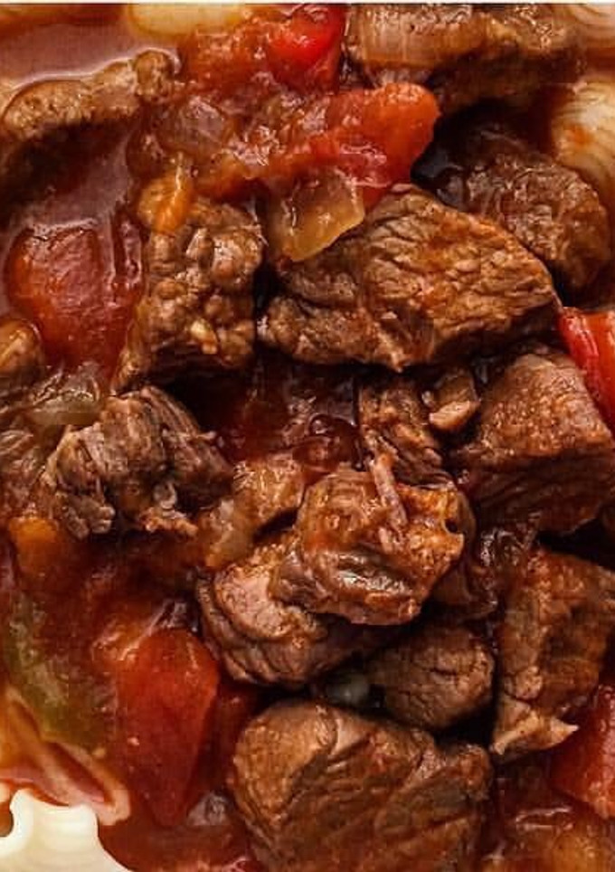 Una foto de Sopa Goulash 🇭🇺