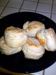 A picture of Sharon's Flaky Buttermilk Biscuits.