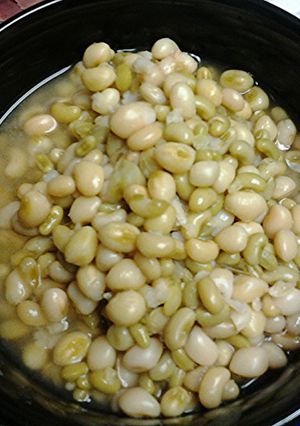 A picture of Southern Pea medley, Florida.