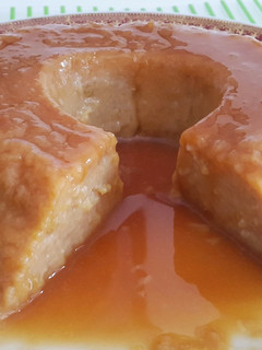Una foto de Postre / Flan de batata y dulce de leche sin horno