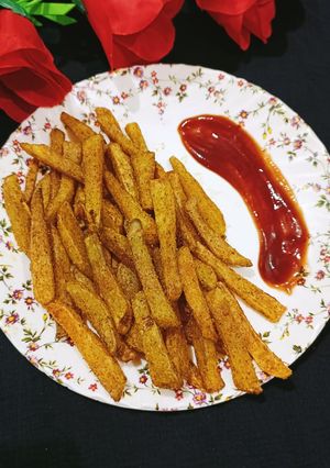 मसाला फ्रेंच फ्राइज़ (Masala French Fries recipe in Hindi) रेसिपी मुख्य फोटो