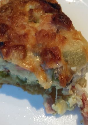 A picture of Ham quiche.