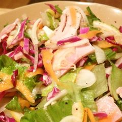 A picture of Ham and Red Cabbage Salad.