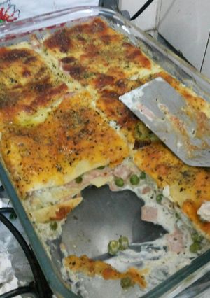 A picture of Lasagna parisiense.