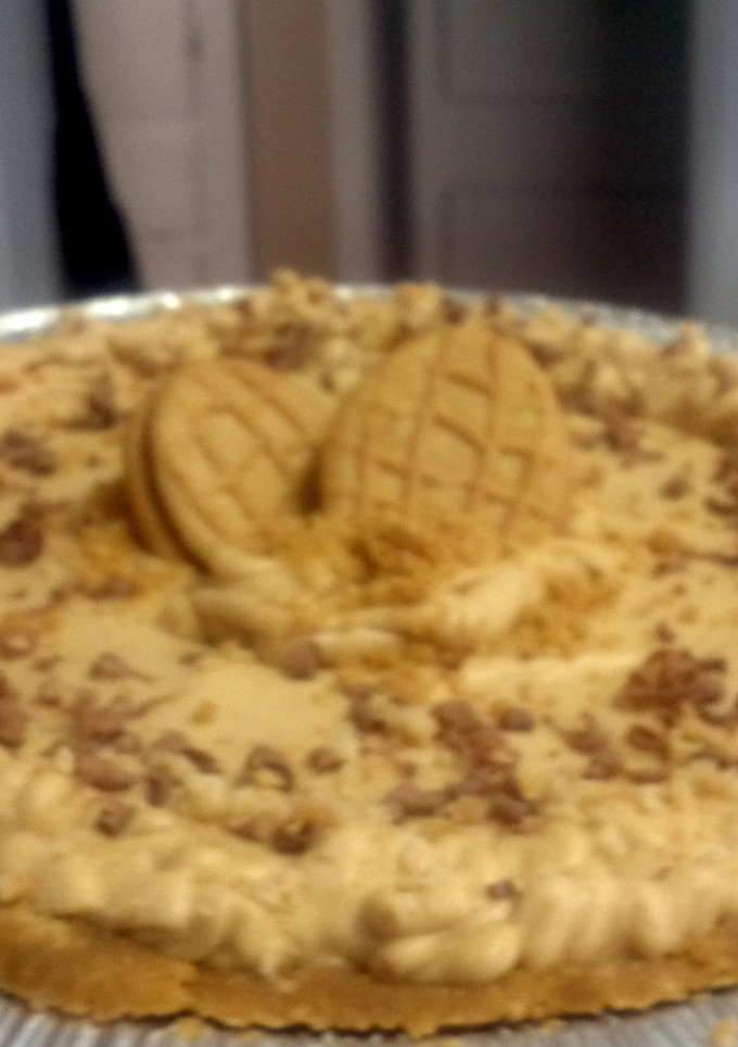 A picture of Peanut Butter Pie with Nutter Butter Crust.