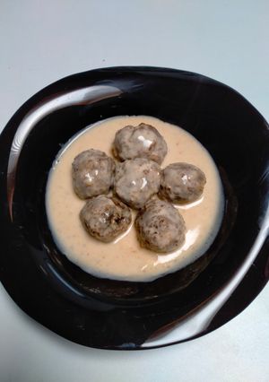 Une photo de Boulettes sauce suédoise