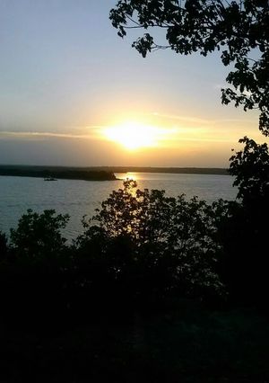 A picture of Peace and Quiet.