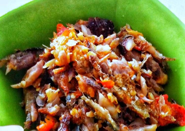 Recipe of Super Quick Homemade Kembung Suwir Sambal Korek